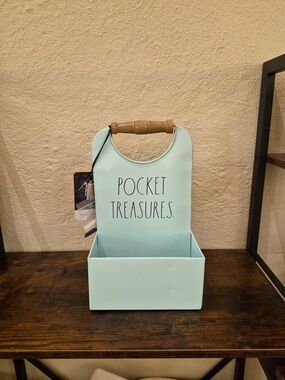 Rae Dunn Mint Green Pocket Treasures Organizer with Wooden Handle